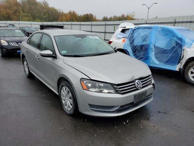 Photo 0 VIN: 1VWAP7A33CC004884 - VOLKSWAGEN PASSAT S 