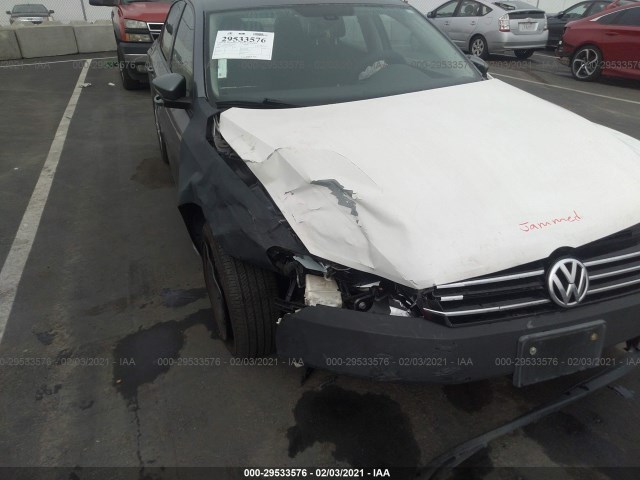 Photo 5 VIN: 1VWAP7A33CC043099 - VOLKSWAGEN PASSAT 