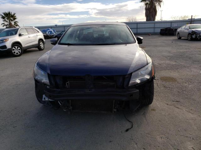 Photo 4 VIN: 1VWAP7A33DC068389 - VOLKSWAGEN PASSAT 