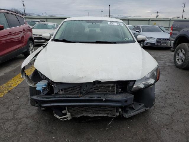 Photo 4 VIN: 1VWAP7A33EC015418 - VOLKSWAGEN PASSAT 