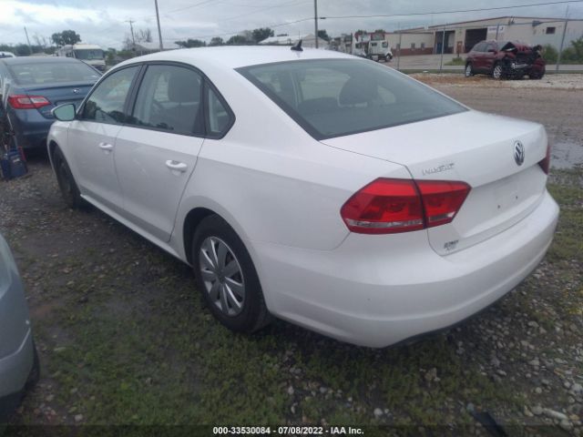 Photo 2 VIN: 1VWAP7A34CC032080 - VOLKSWAGEN PASSAT 