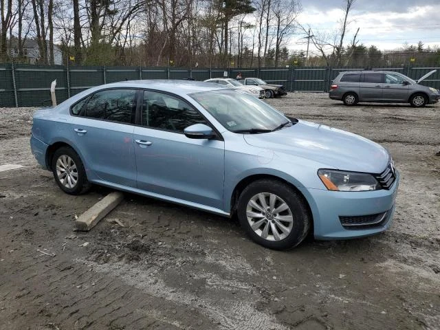 Photo 3 VIN: 1VWAP7A34CC037232 - VOLKSWAGEN PASSAT 