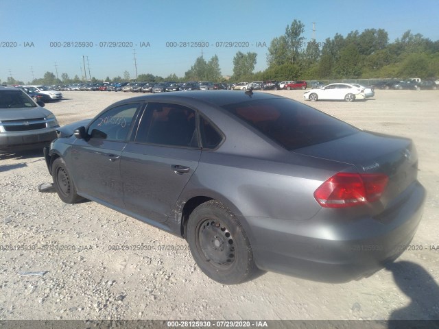 Photo 2 VIN: 1VWAP7A34DC010257 - VOLKSWAGEN PASSAT 