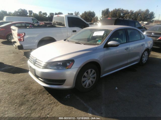 Photo 1 VIN: 1VWAP7A35CC058106 - VOLKSWAGEN PASSAT 