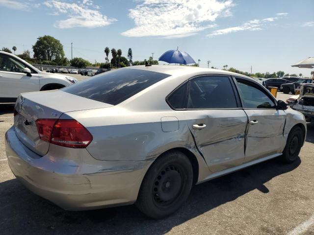 Photo 2 VIN: 1VWAP7A35DC001020 - VOLKSWAGEN PASSAT 