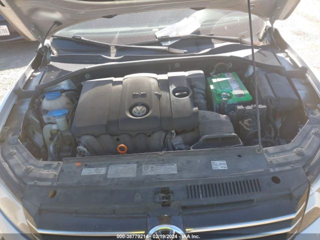 Photo 9 VIN: 1VWAP7A35DC023888 - VOLKSWAGEN PASSAT 