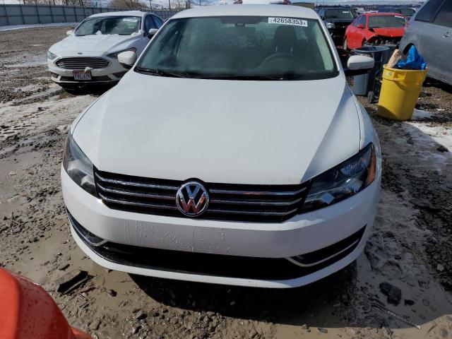 Photo 4 VIN: 1VWAP7A35DC069558 - VOLKSWAGEN PASSAT 