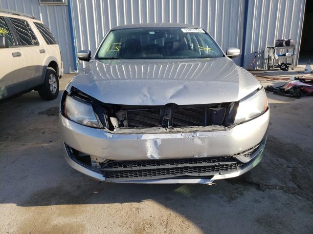 Photo 8 VIN: 1VWAP7A35EC024394 - VOLKSWAGEN PASSAT 