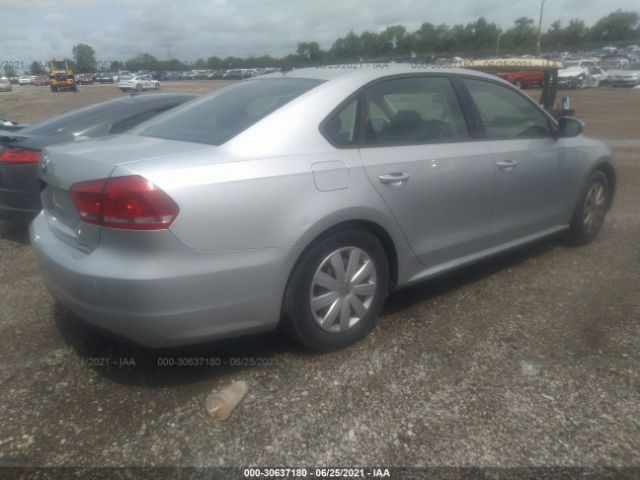 Photo 3 VIN: 1VWAP7A36CC017841 - VOLKSWAGEN PASSAT 