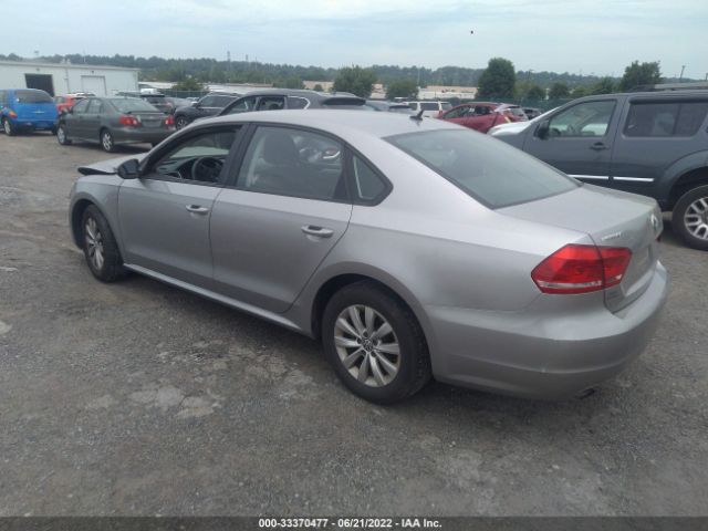 Photo 2 VIN: 1VWAP7A36CC030329 - VOLKSWAGEN PASSAT 