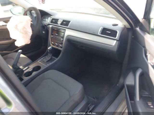 Photo 4 VIN: 1VWAP7A36CC060544 - VOLKSWAGEN PASSAT 