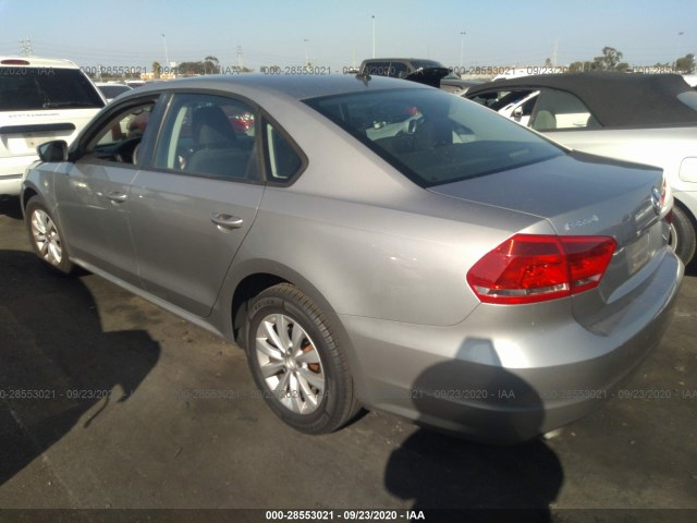 Photo 2 VIN: 1VWAP7A36DC048606 - VOLKSWAGEN PASSAT 