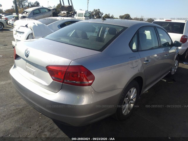 Photo 3 VIN: 1VWAP7A36DC048606 - VOLKSWAGEN PASSAT 