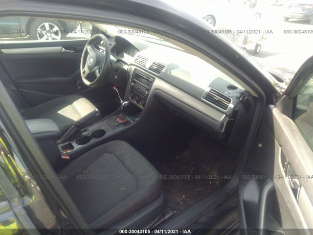 Photo 4 VIN: 1VWAP7A36DC125555 - VOLKSWAGEN PASSAT 