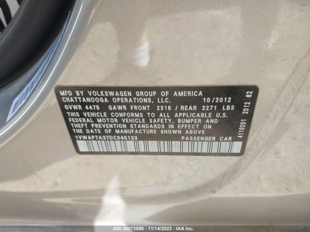 Photo 8 VIN: 1VWAP7A37DC045133 - VOLKSWAGEN PASSAT 