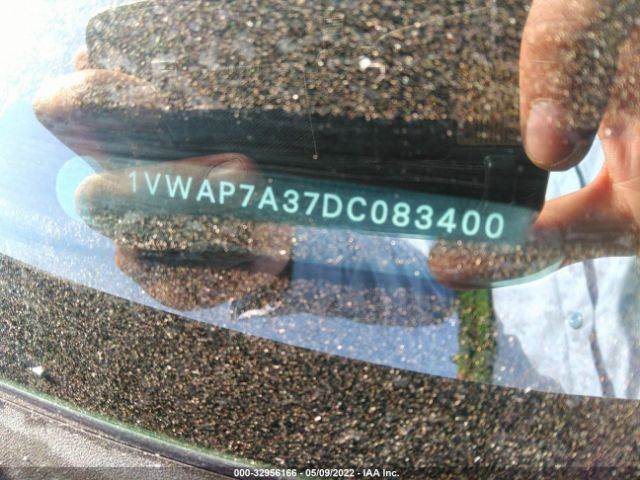 Photo 8 VIN: 1VWAP7A37DC083400 - VOLKSWAGEN PASSAT 