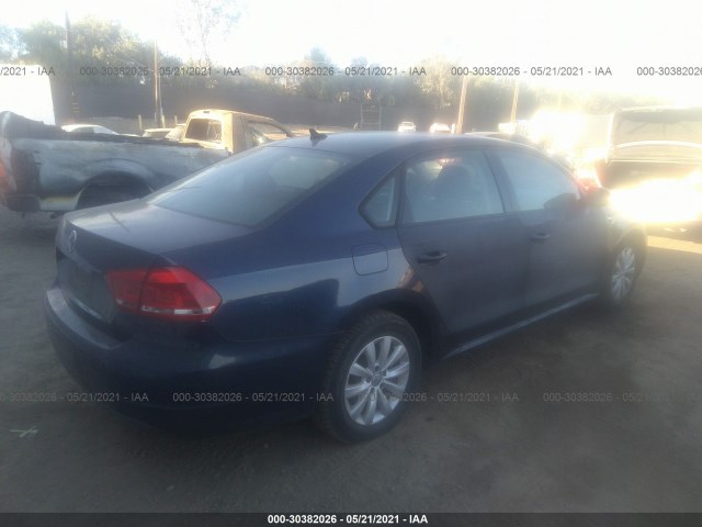 Photo 3 VIN: 1VWAP7A37DC141747 - VOLKSWAGEN PASSAT 