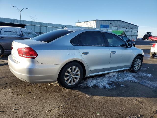 Photo 2 VIN: 1VWAP7A38CC026086 - VOLKSWAGEN PASSAT 