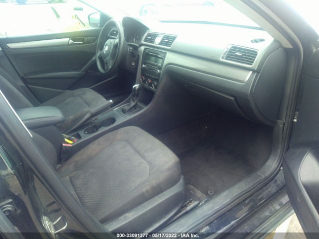 Photo 4 VIN: 1VWAP7A38DC049711 - VOLKSWAGEN PASSAT 