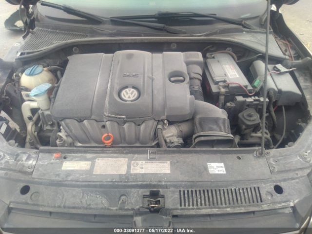 Photo 9 VIN: 1VWAP7A38DC049711 - VOLKSWAGEN PASSAT 