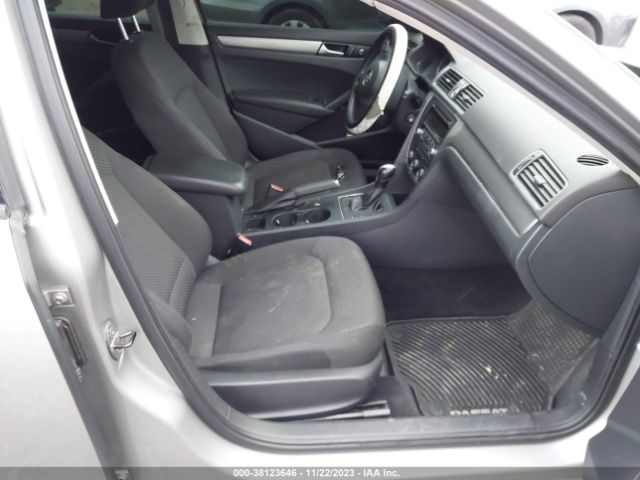 Photo 4 VIN: 1VWAP7A38DC130790 - VOLKSWAGEN PASSAT 