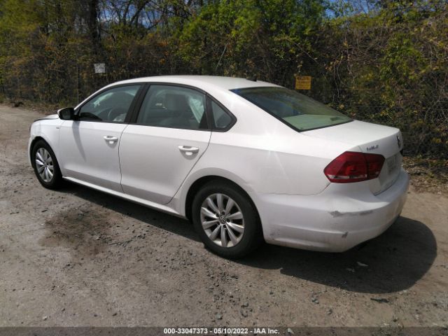 Photo 2 VIN: 1VWAP7A38DC135603 - VOLKSWAGEN PASSAT 