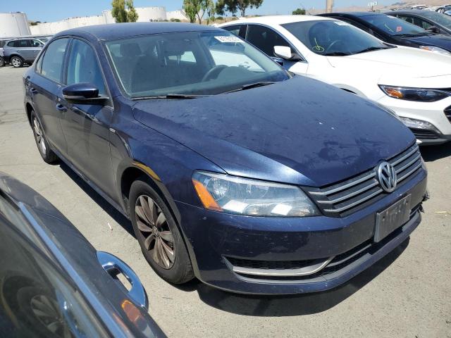 Photo 3 VIN: 1VWAP7A38DC143426 - VOLKSWAGEN PASSAT S 