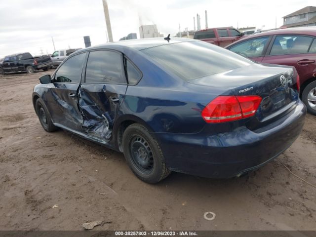 Photo 2 VIN: 1VWAP7A38EC008660 - VOLKSWAGEN PASSAT 