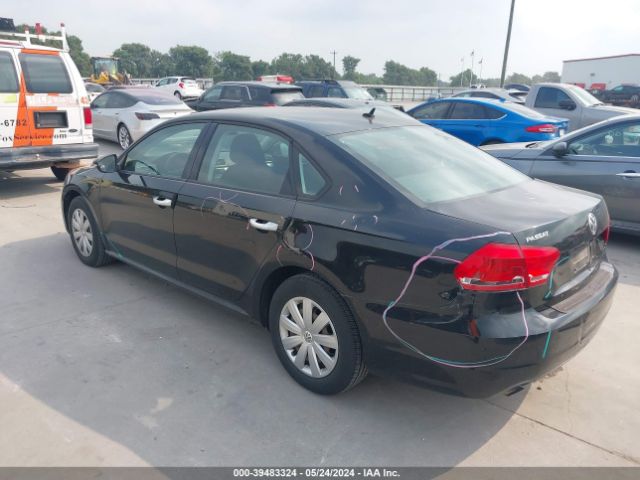 Photo 2 VIN: 1VWAP7A39CC068850 - VOLKSWAGEN PASSAT 