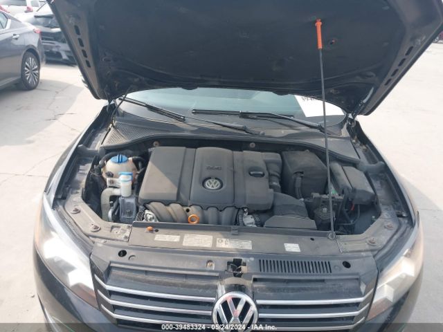 Photo 9 VIN: 1VWAP7A39CC068850 - VOLKSWAGEN PASSAT 