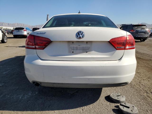 Photo 5 VIN: 1VWAP7A39CC069058 - VOLKSWAGEN PASSAT S 