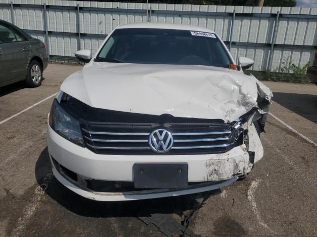 Photo 4 VIN: 1VWAP7A39CC074132 - VOLKSWAGEN PASSAT 