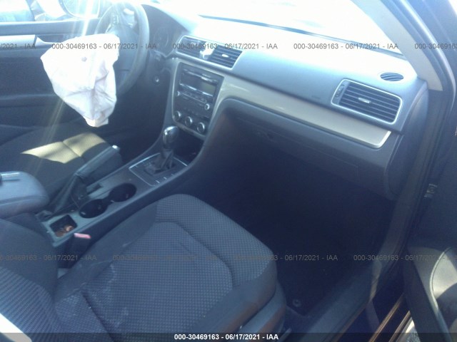 Photo 4 VIN: 1VWAP7A39CC089326 - VOLKSWAGEN PASSAT 