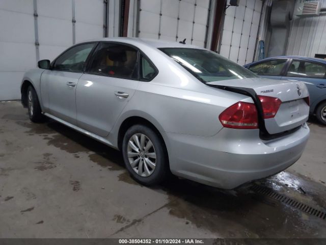 Photo 2 VIN: 1VWAP7A39DC006432 - VOLKSWAGEN PASSAT 