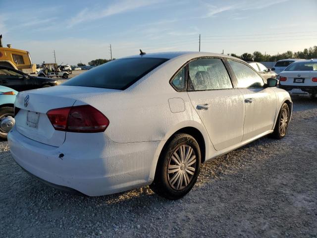 Photo 2 VIN: 1VWAP7A39EC004150 - VOLKSWAGEN PASSAT 