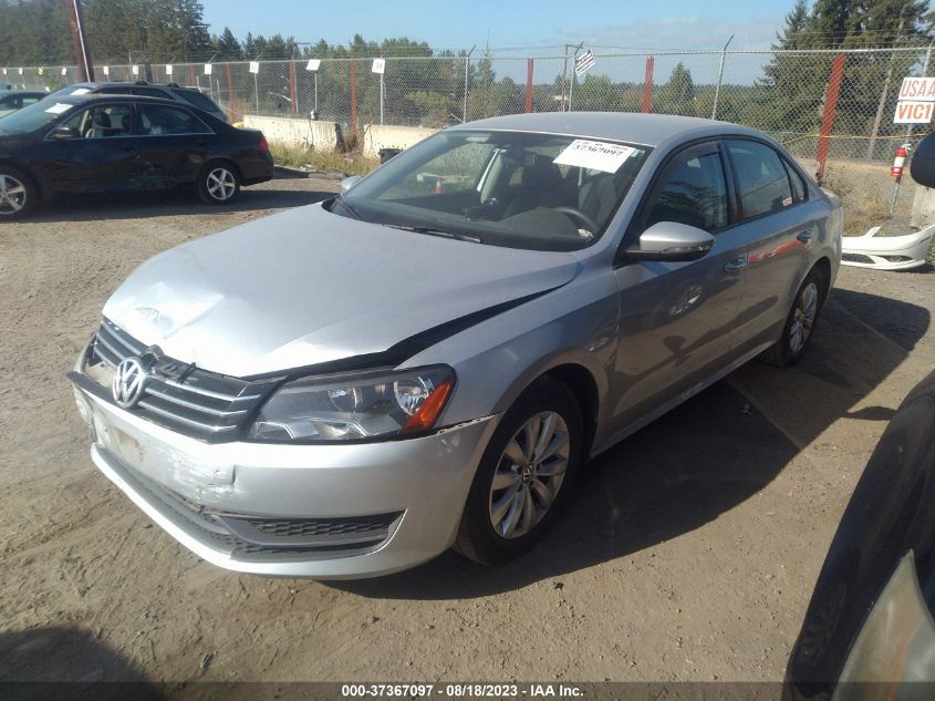 Photo 1 VIN: 1VWAP7A3XCC005188 - VOLKSWAGEN PASSAT 