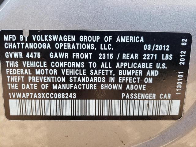 Photo 9 VIN: 1VWAP7A3XCC068243 - VOLKSWAGEN PASSAT 