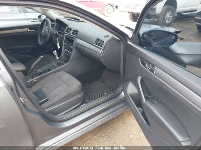 Photo 4 VIN: 1VWAP7A3XCC093515 - VOLKSWAGEN PASSAT 