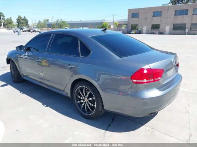 Photo 2 VIN: 1VWAP7A3XDC137255 - VOLKSWAGEN PASSAT 