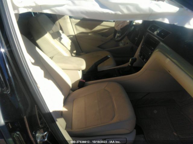 Photo 4 VIN: 1VWAS7A30FC068688 - VOLKSWAGEN PASSAT 