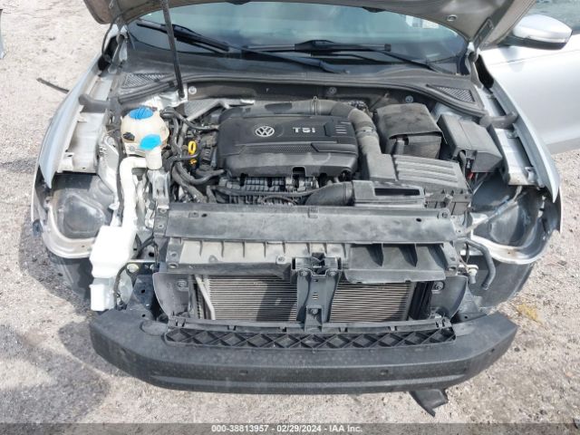 Photo 9 VIN: 1VWAS7A30FC068867 - VOLKSWAGEN PASSAT 