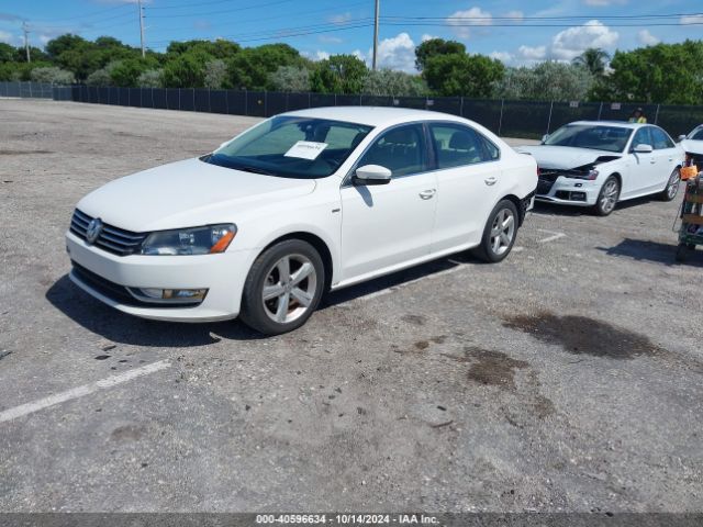 Photo 1 VIN: 1VWAS7A31FC108874 - VOLKSWAGEN PASSAT 