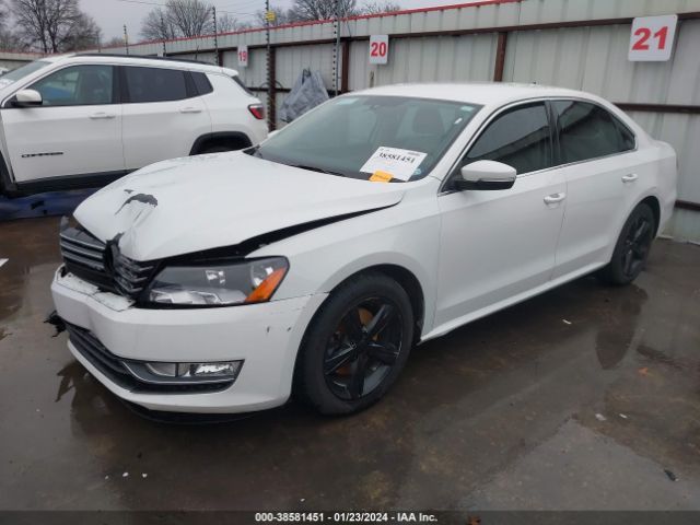 Photo 1 VIN: 1VWAS7A32FC107734 - VOLKSWAGEN PASSAT 