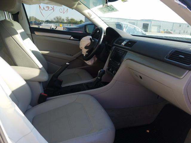 Photo 4 VIN: 1VWAS7A33FC111792 - VOLKSWAGEN PASSAT 