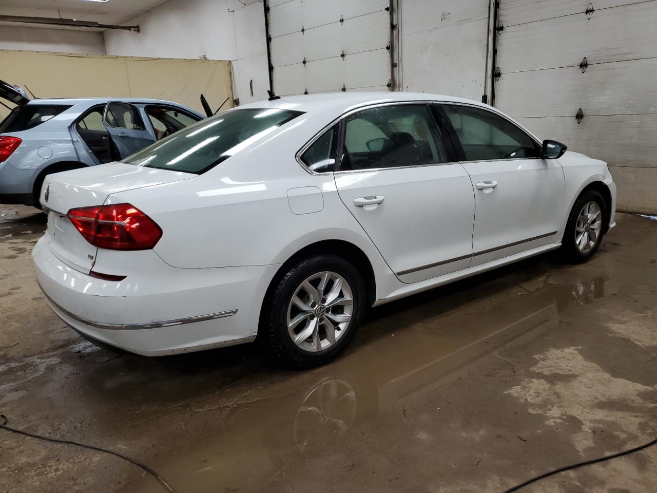 Photo 13 VIN: 1VWAS7A33GC013914 - VOLKSWAGEN PASSAT 