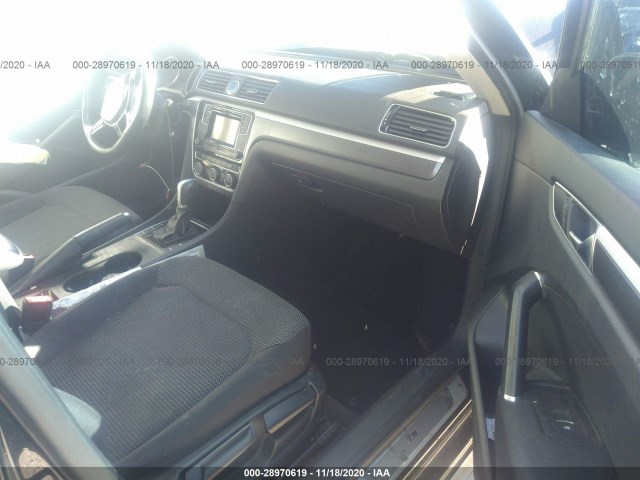 Photo 4 VIN: 1VWAS7A33GC059064 - VOLKSWAGEN PASSAT 