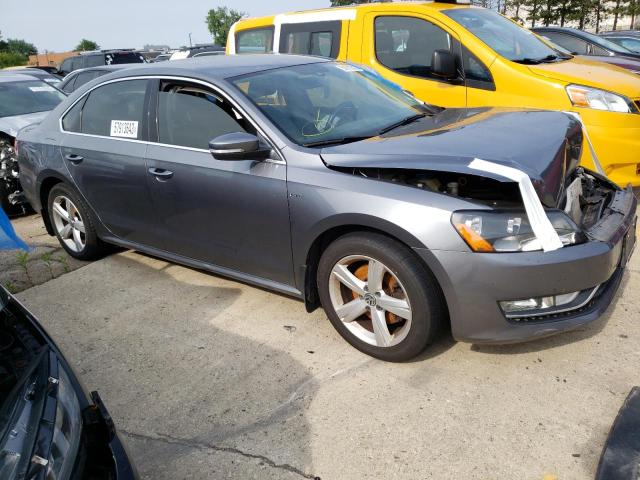 Photo 3 VIN: 1VWAS7A34FC097014 - VOLKSWAGEN PASSAT 