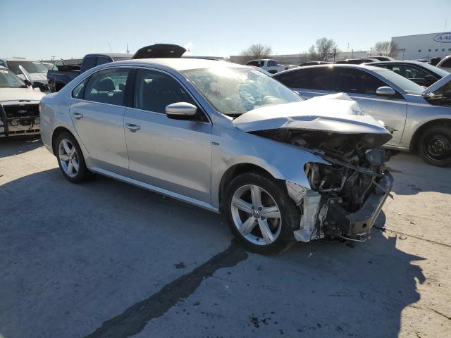 Photo 3 VIN: 1VWAS7A34FC109338 - VOLKSWAGEN PASSAT 