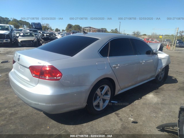 Photo 3 VIN: 1VWAS7A34FC111395 - VOLKSWAGEN PASSAT 