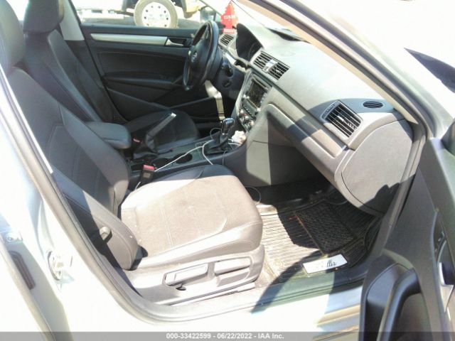 Photo 4 VIN: 1VWAS7A34FC111655 - VOLKSWAGEN PASSAT 